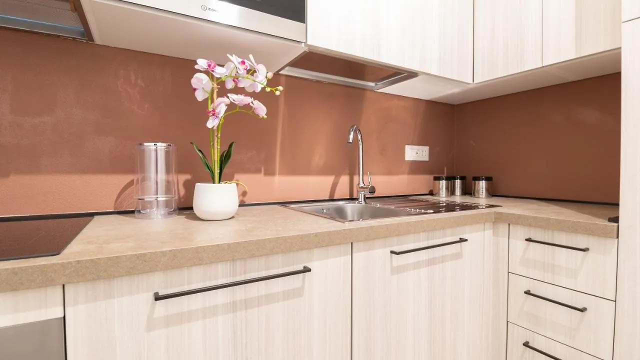 Sardinianworld - Xenia Boutique Apartment Oristano